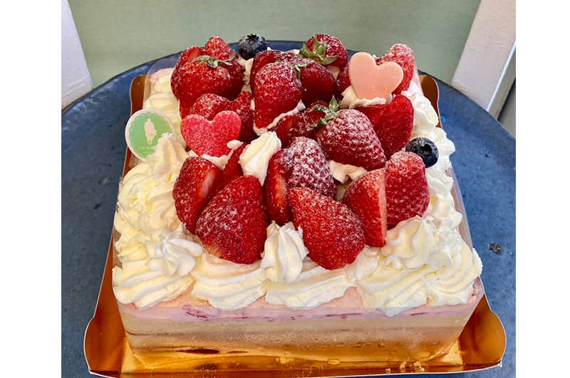 デコレーションケーキ｜ 大阪府堺市のトト洋菓子店